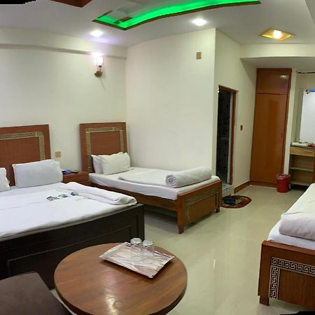 Hotel Al Markaz Islamabad Bagian luar foto