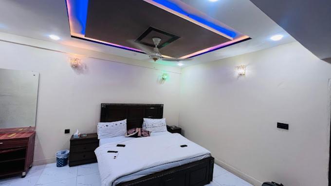 Hotel Al Markaz Islamabad Bagian luar foto